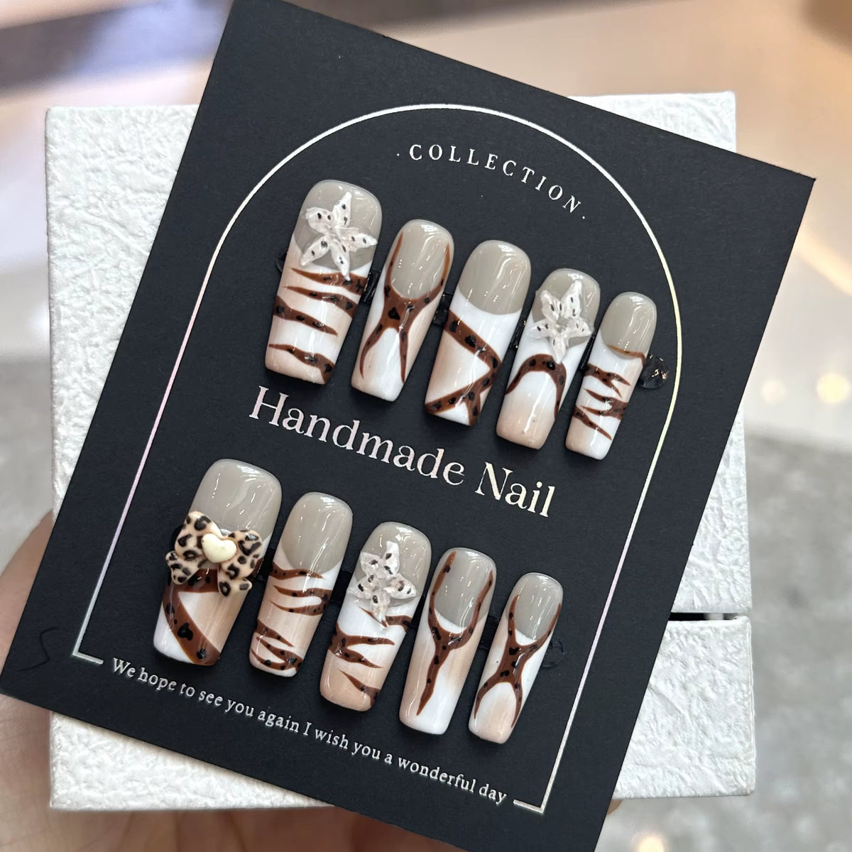 Handmade Luxury Press-On Nails – 10pcs Statement Set