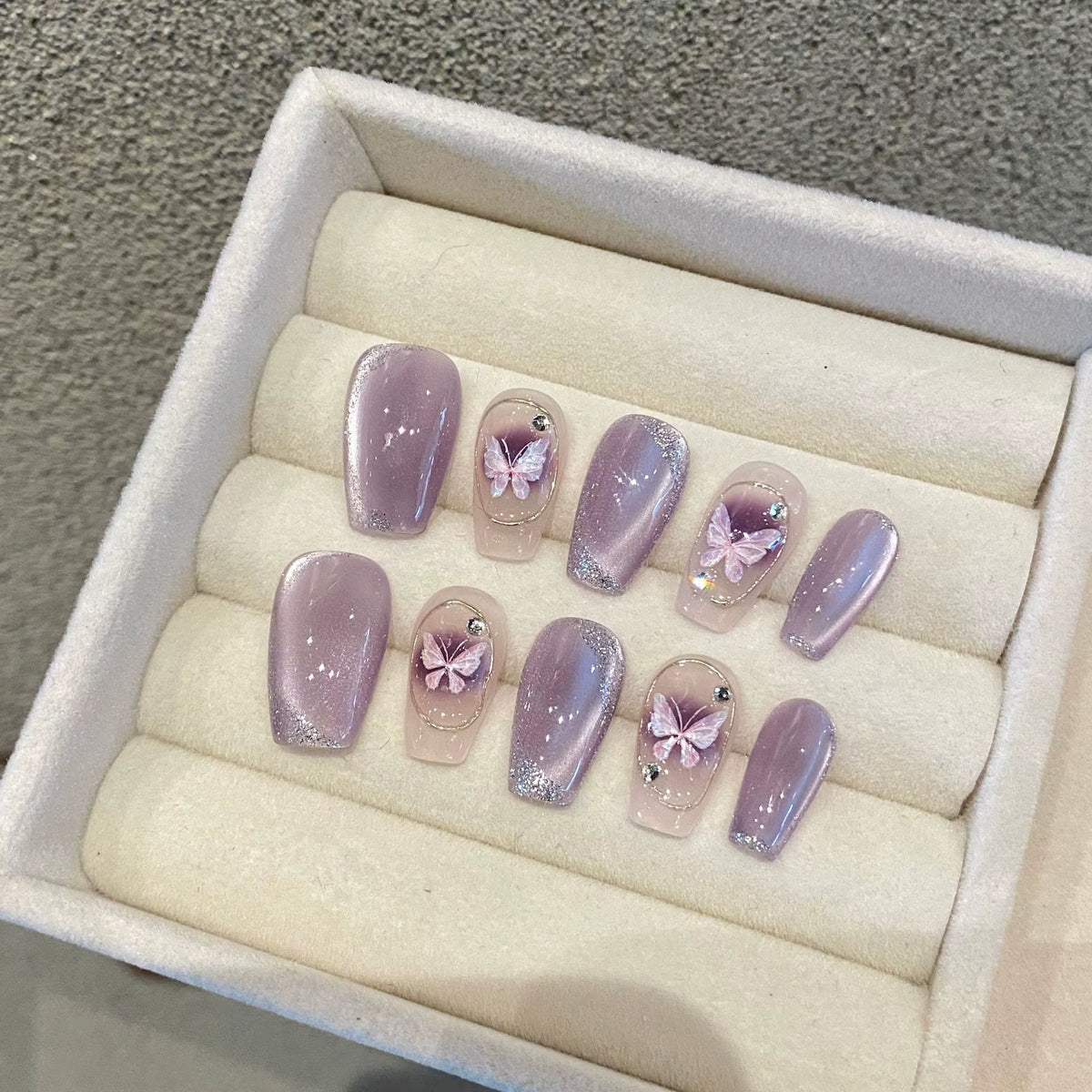 Regal & Reckless Dreamscape Blue Nails – Glossy Short Press-On Collection