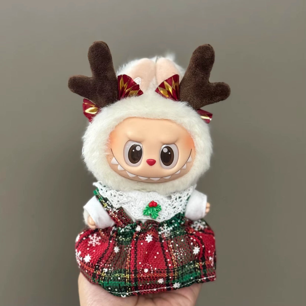 Holiday Cheer Labubu Outfit
