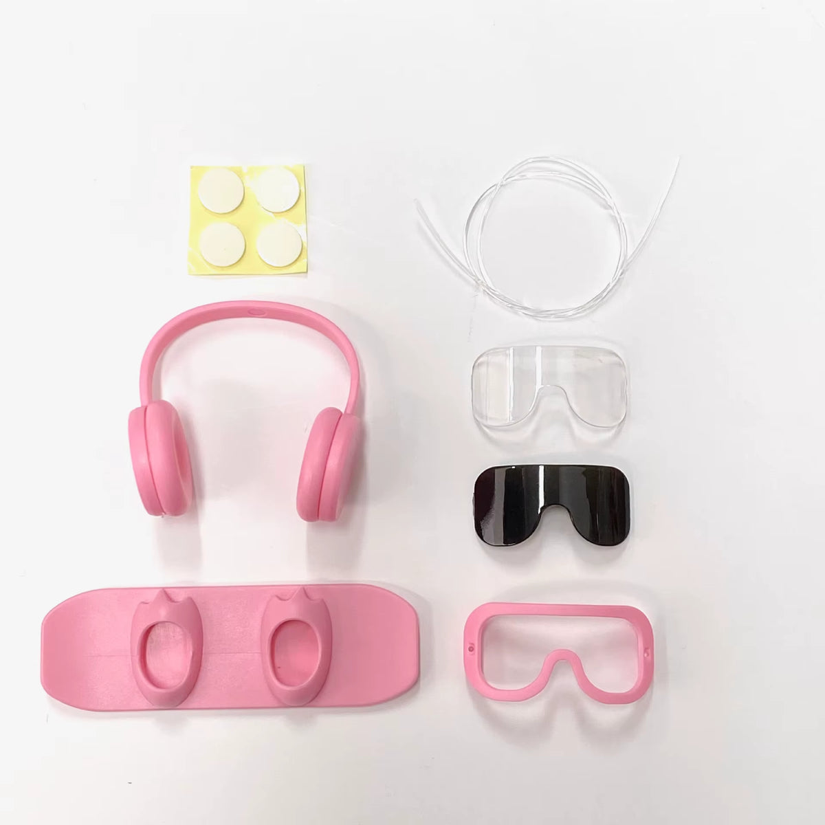 Labubu Doll Ski Set – Gear Up with Goggles, Earphones & Ski Board
