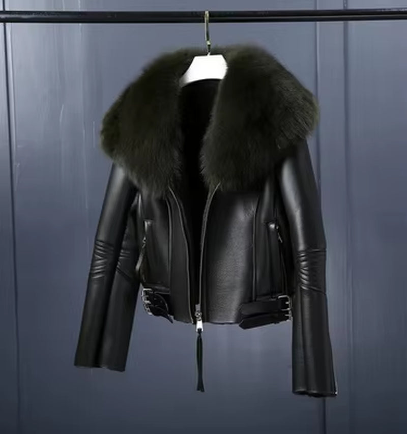 Regal Luxe: Women’s Short Lambskin Leather Coat with Real Fox Fur Collar | Winter Warmth Elevated