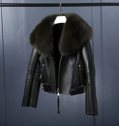 Regal Luxe: Women’s Short Lambskin Leather Coat with Real Fox Fur Collar | Winter Warmth Elevated