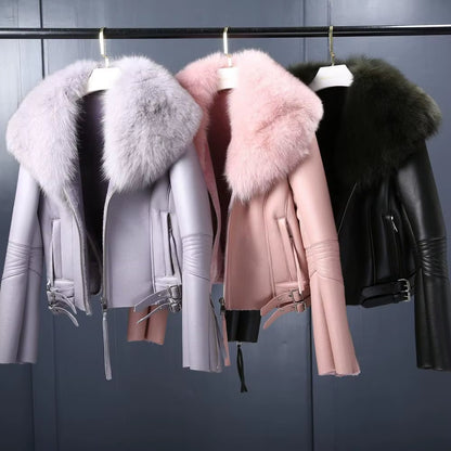 Regal Luxe: Women’s Short Lambskin Leather Coat with Real Fox Fur Collar | Winter Warmth Elevated