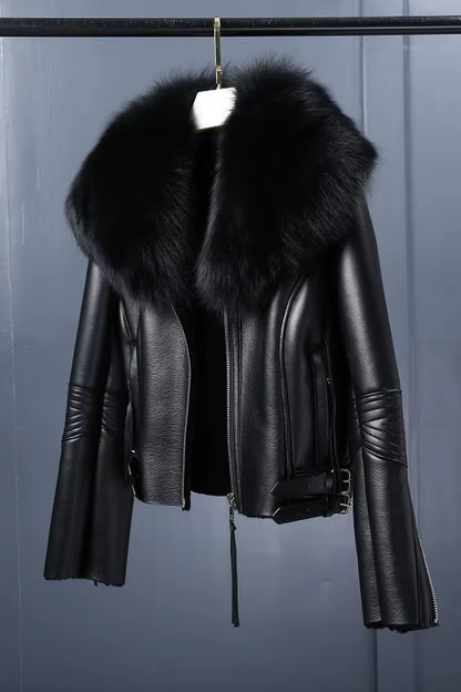 Regal Luxe: Women’s Short Lambskin Leather Coat with Real Fox Fur Collar | Winter Warmth Elevated